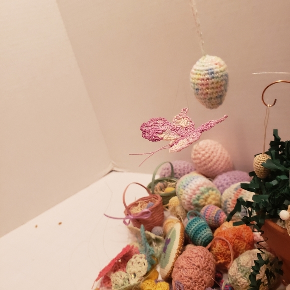 HAND CRAFTED Crochet Flower Egg Bunny Butterfly  Pick 4 - Picture 5 of 12